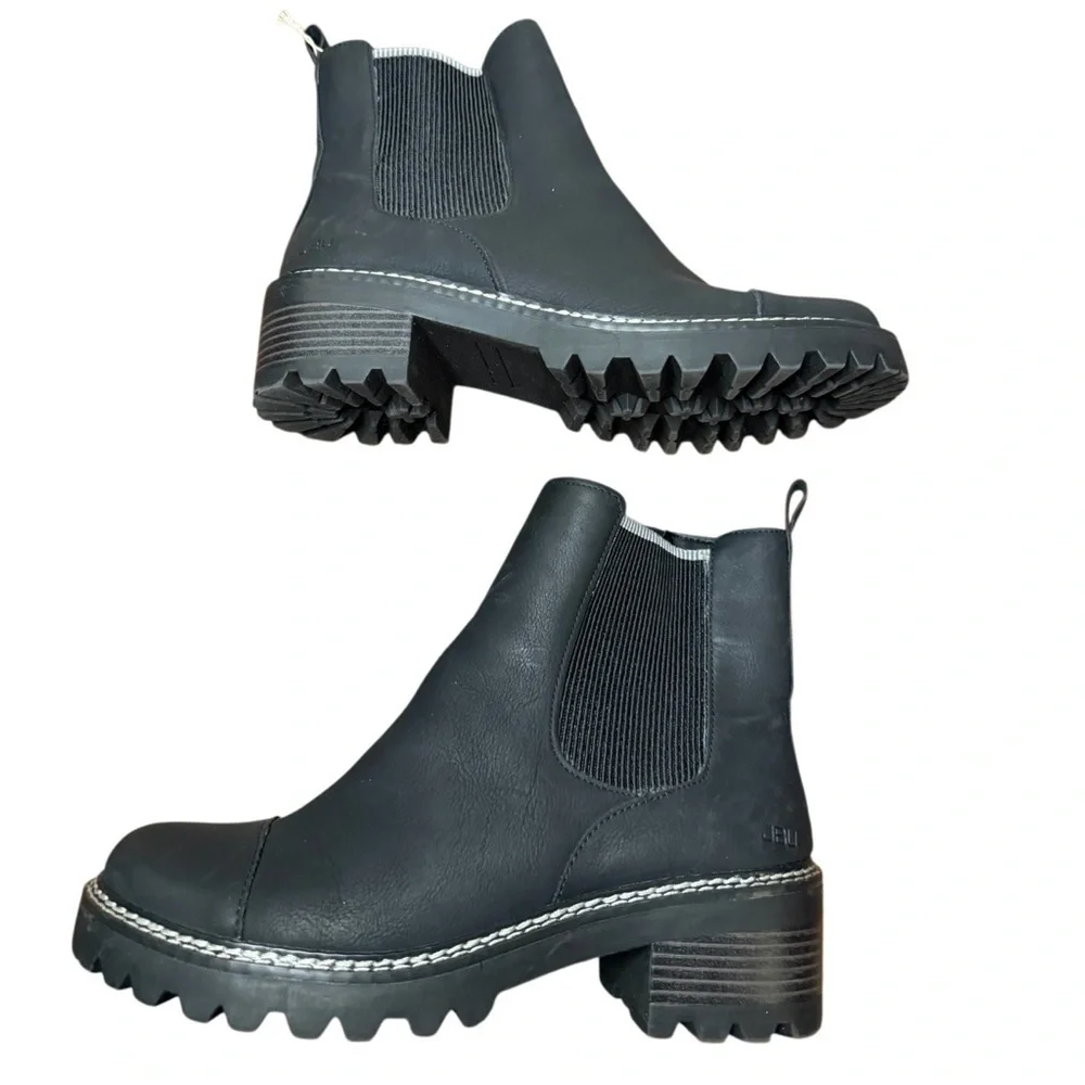JBU Reed Water Resistant Vegan Leather Ankle Lug Boots-Size 10-Like New
